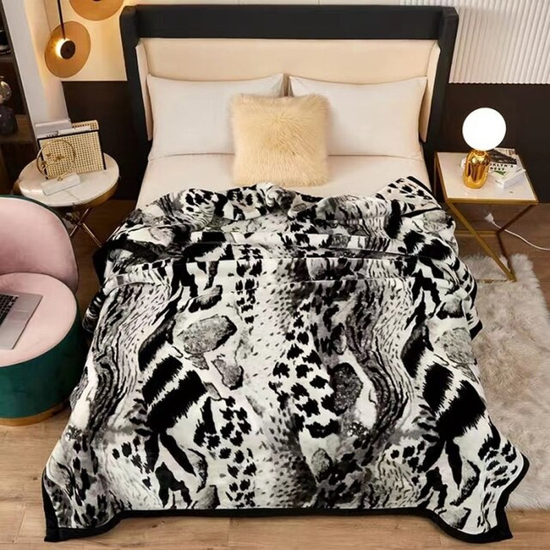 Fleece Blanket Plush Blanket King Size Heavy Mink Blanket Silky Soft and Warm 